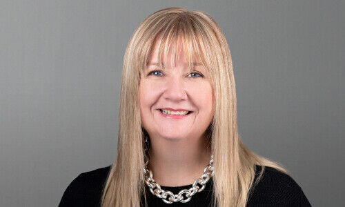 joanne-hannaford_555